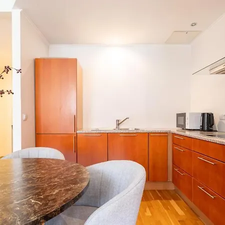 Old Town Square Apartmán *