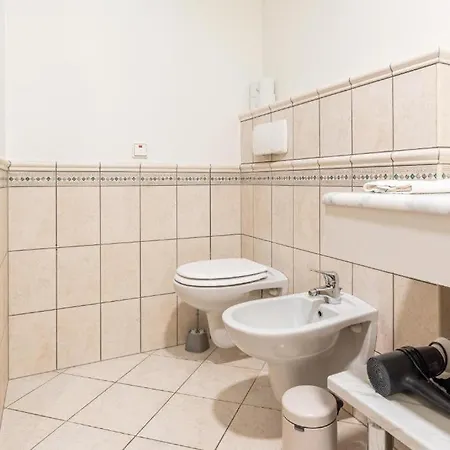 Old Town Square Reval