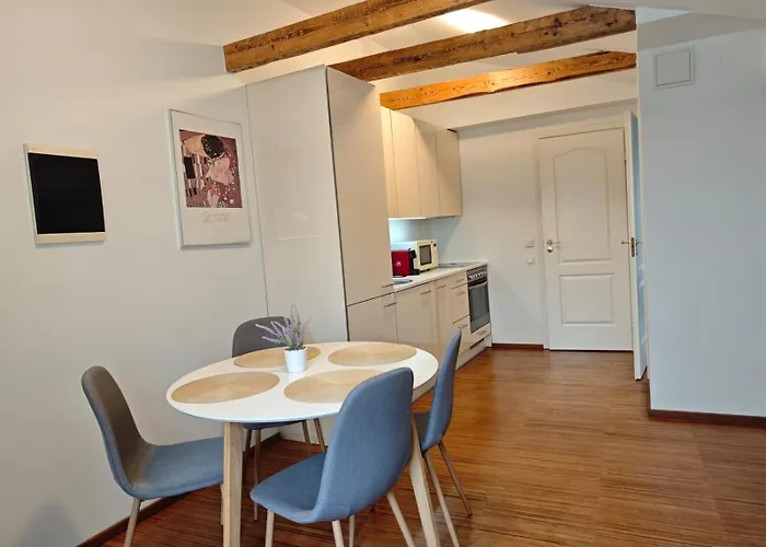 Apartment Old Town *